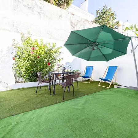 Peaceful 2-bedroom House With Garden At The Heart Of Benfica 度假居 Lisboa