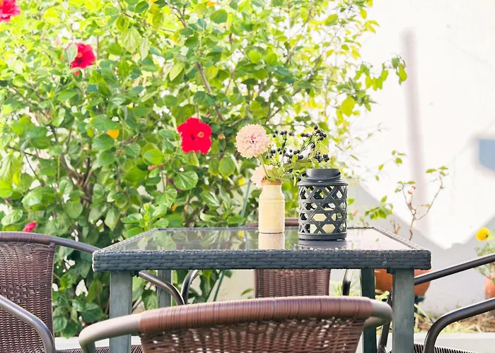 Peaceful 2-bedroom House With Garden At The Heart Of Benfica *
