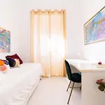 Family House In Lisbon With Pool, Garden & Bbq Лиссабон