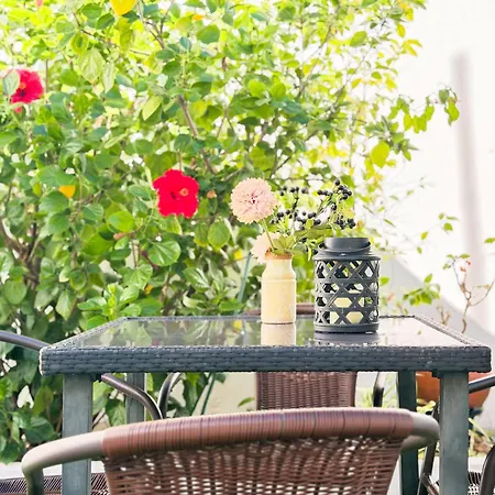 Family House In Lisbon With Pool, Garden & Bbq *