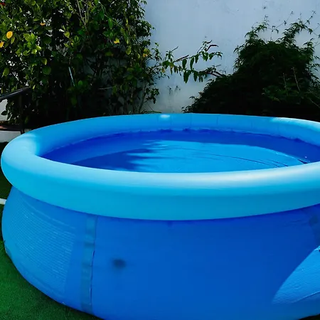Family House In With Pool, Garden & Bbq Vakantiehuis Lissabon